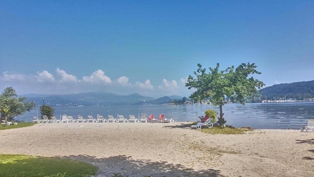 Lake Maggiore 2 Minutes Apartment دورميلّيتّو المظهر الخارجي الصورة