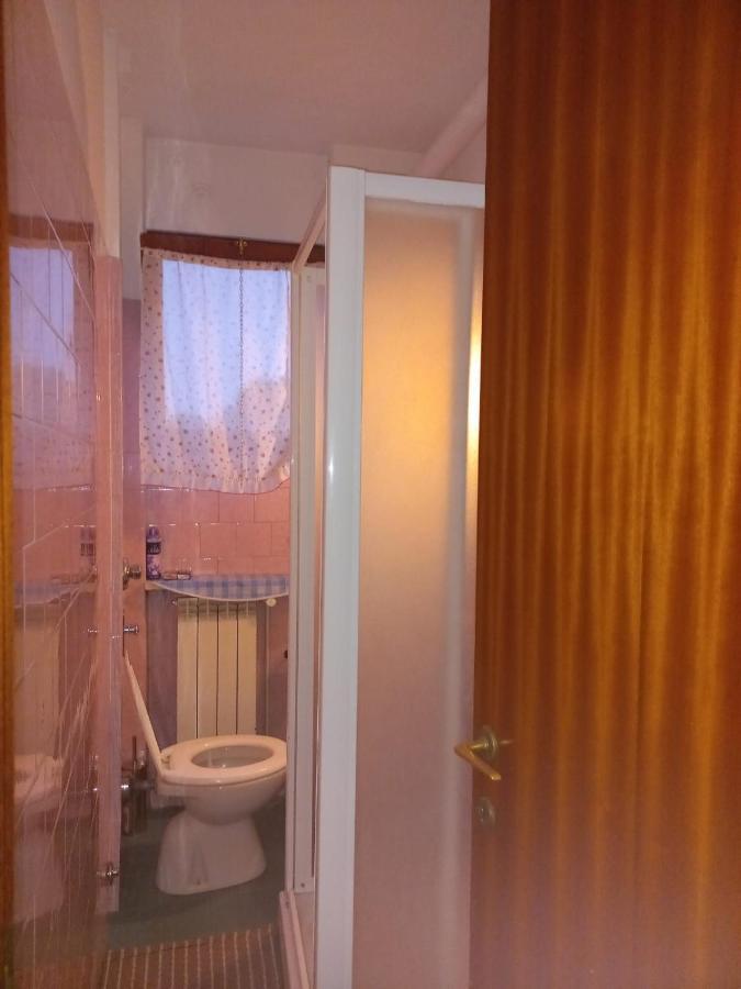 Lake Maggiore 2 Minutes Apartment دورميلّيتّو المظهر الخارجي الصورة