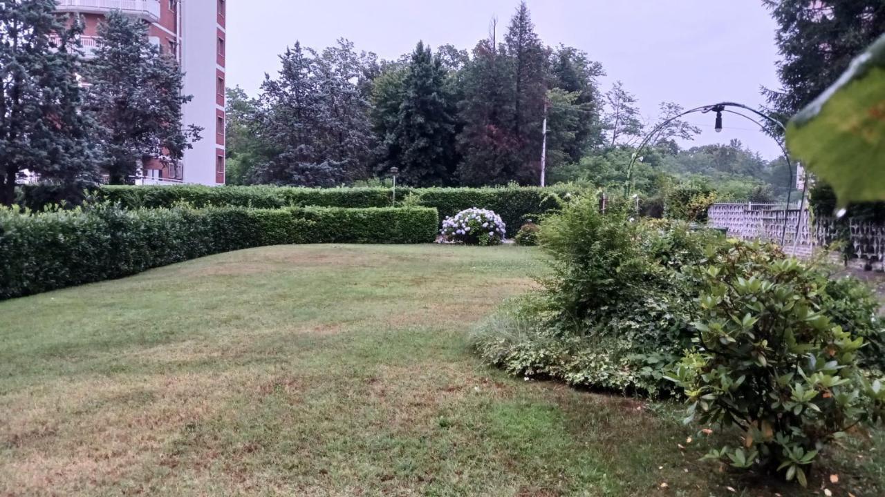 Lake Maggiore 2 Minutes Apartment دورميلّيتّو المظهر الخارجي الصورة